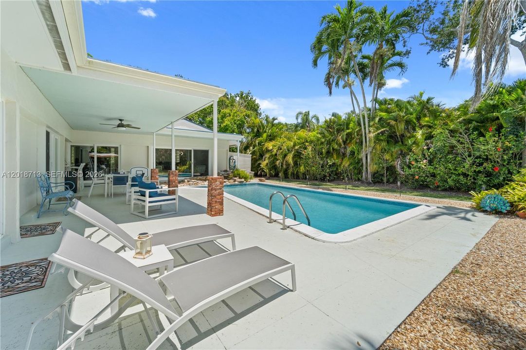 For Rent: $6,000 (4 beds, 2 baths, 2344 Square Feet)