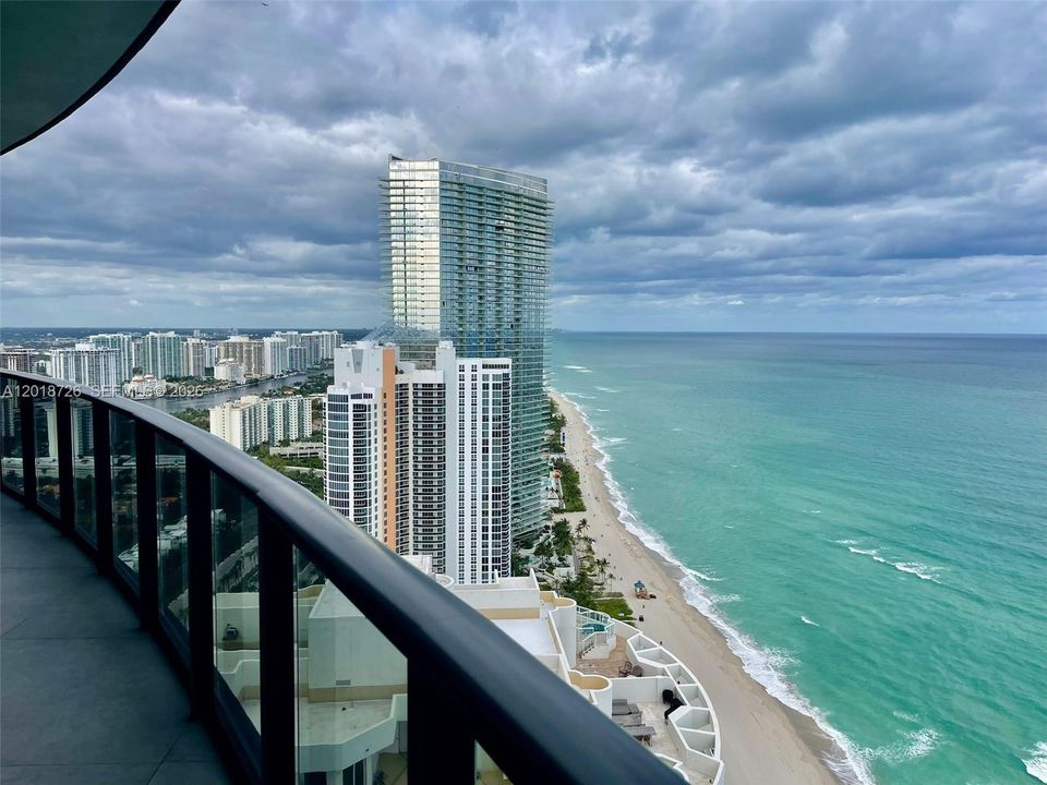 For Sale: $8,500,000 (4 beds, 4 baths, 4154 Square Feet)