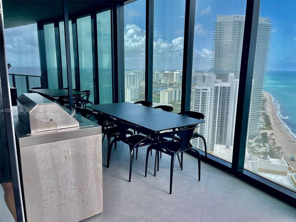 For Sale: $8,500,000 (4 beds, 4 baths, 4154 Square Feet)