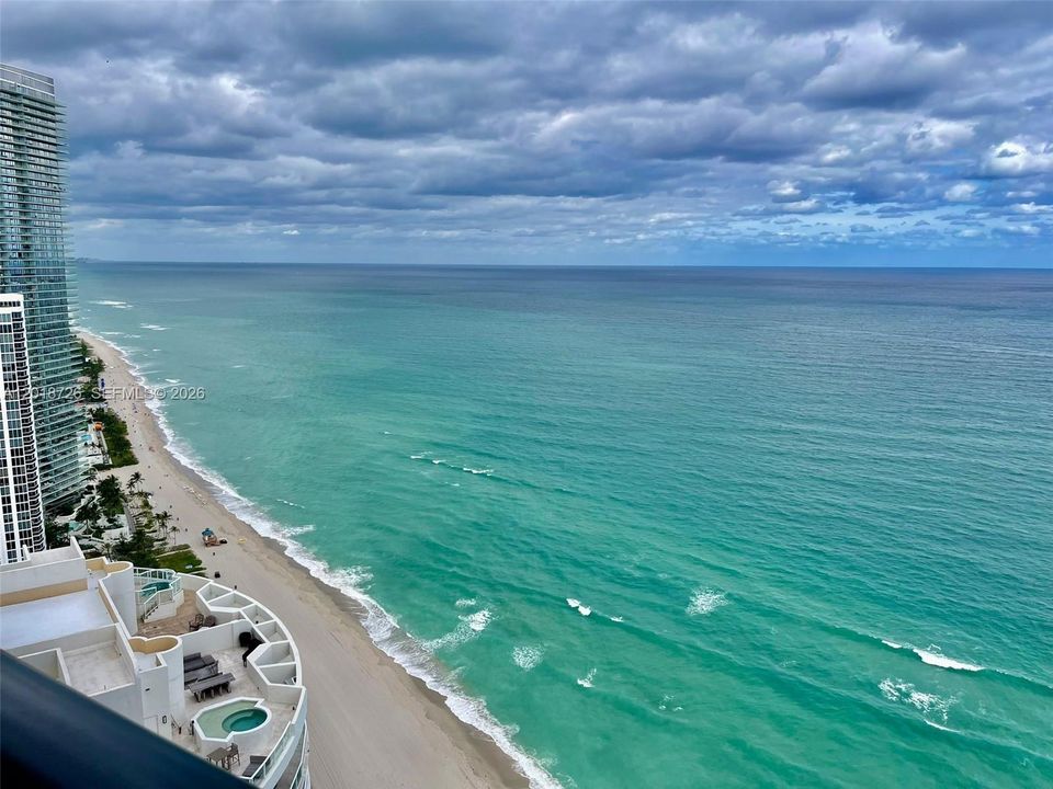 For Sale: $8,500,000 (4 beds, 4 baths, 4154 Square Feet)