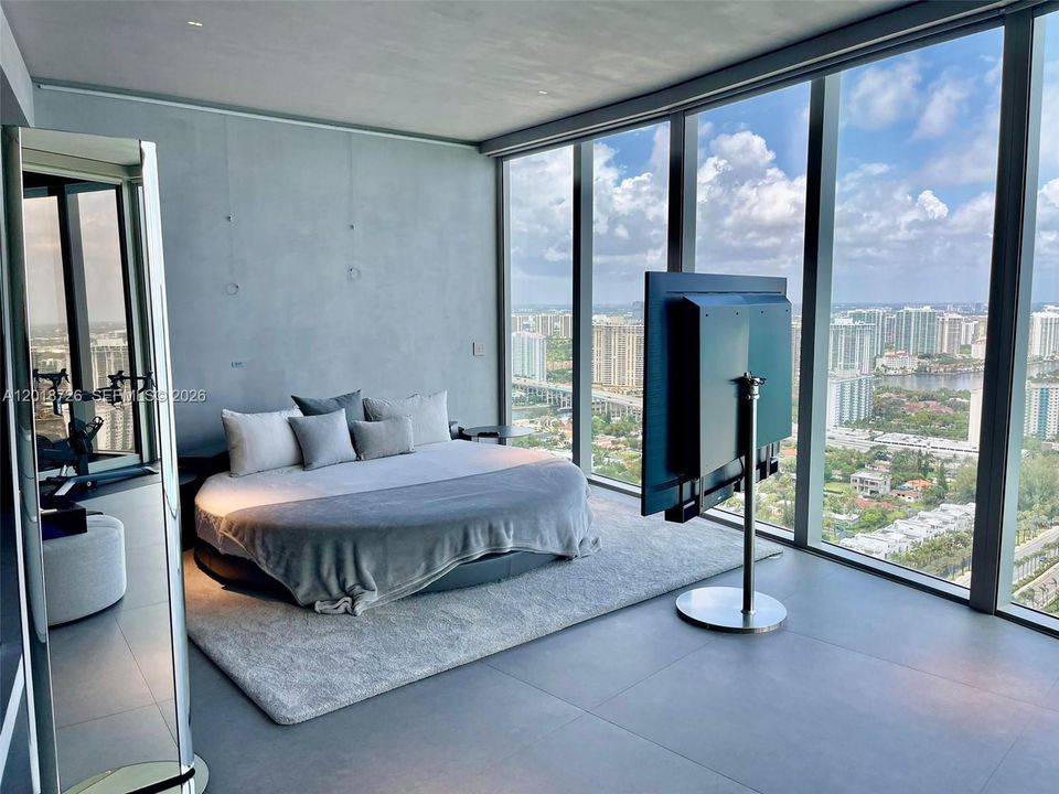 For Sale: $8,500,000 (4 beds, 4 baths, 4154 Square Feet)