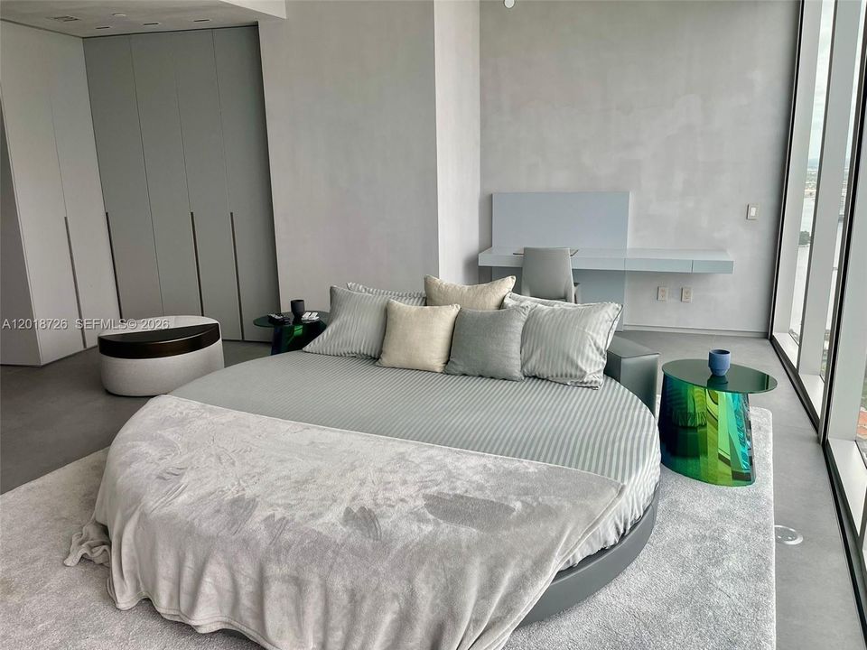 For Sale: $8,500,000 (4 beds, 4 baths, 4154 Square Feet)