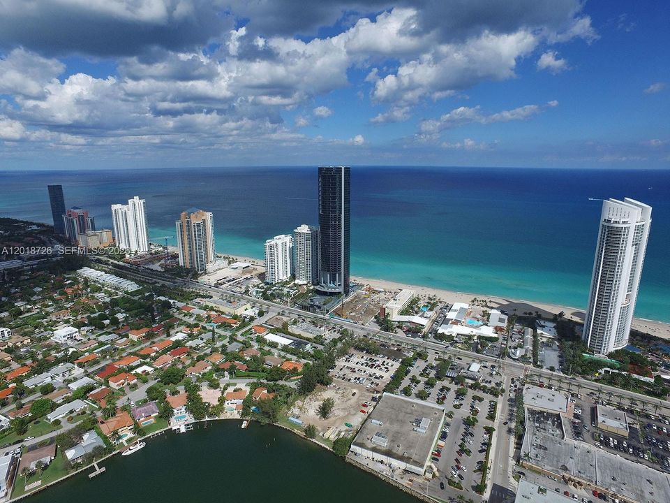 For Sale: $8,500,000 (4 beds, 4 baths, 4154 Square Feet)