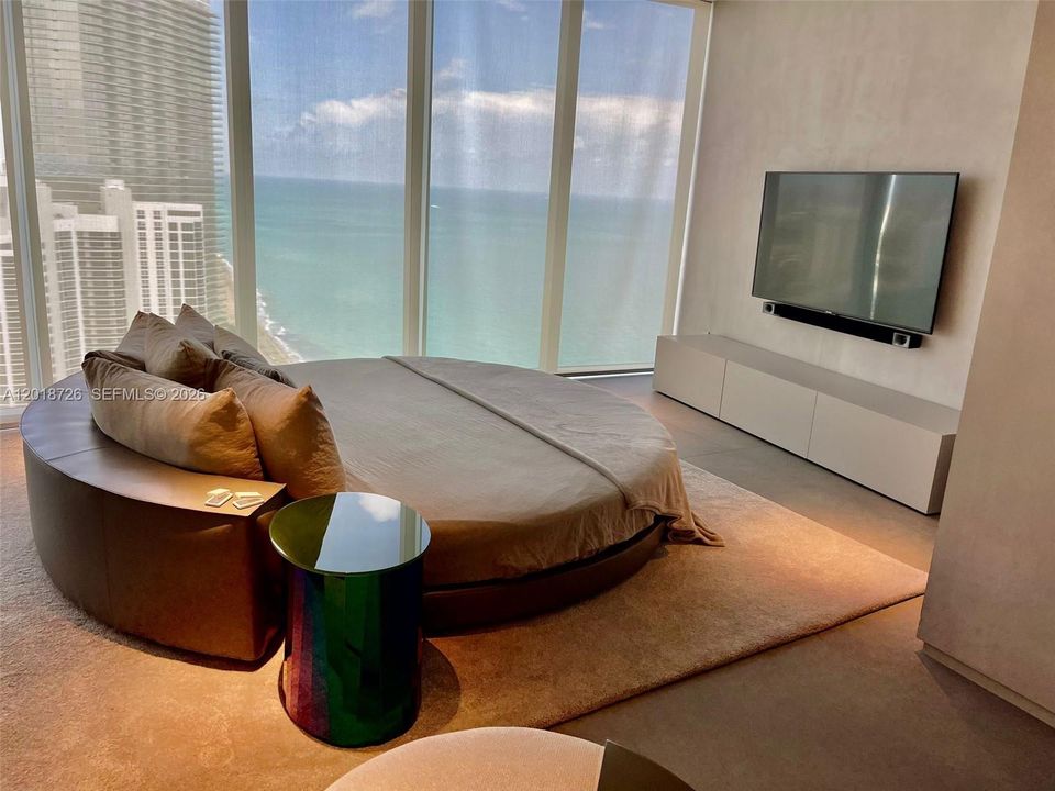 For Sale: $8,500,000 (4 beds, 4 baths, 4154 Square Feet)