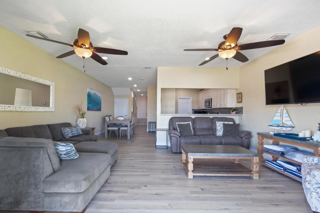 316 N Lake Dr Lantana FL 33462-large-015