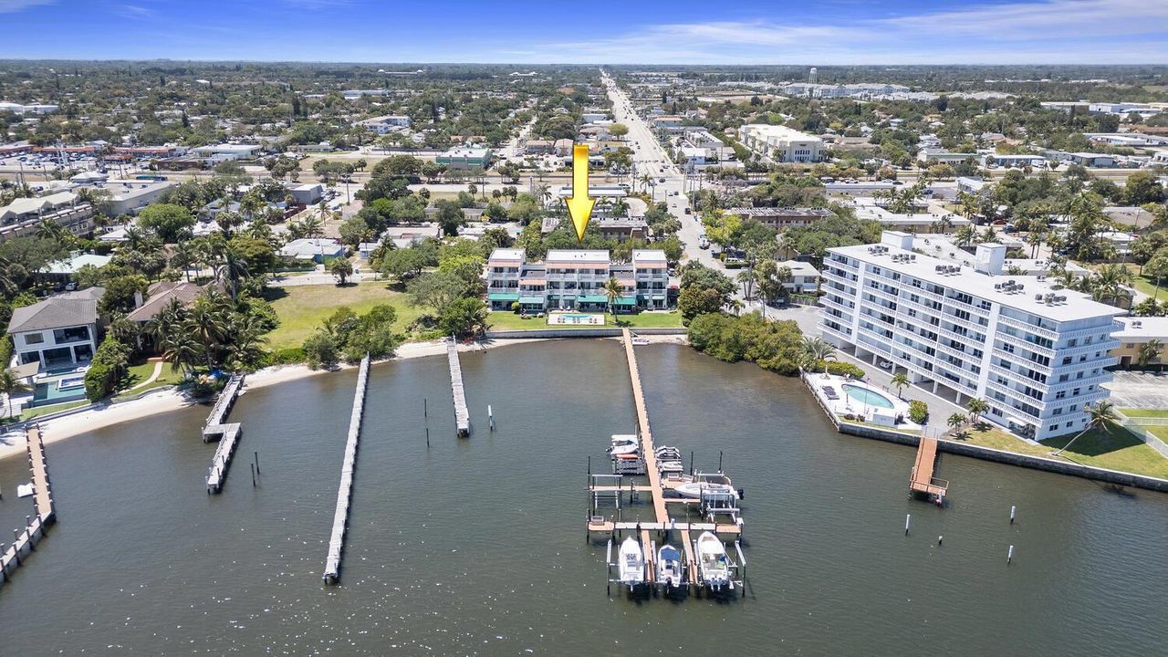 316 N Lake Dr Lantana FL 33462-large-046
