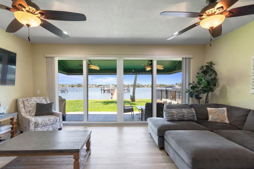 316 N Lake Dr Lantana FL 33462-large-012