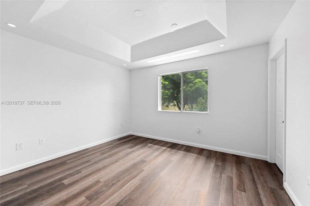 En Venta: $314,990 (3 camas, 2 baños, 1302 Pies cuadrados)