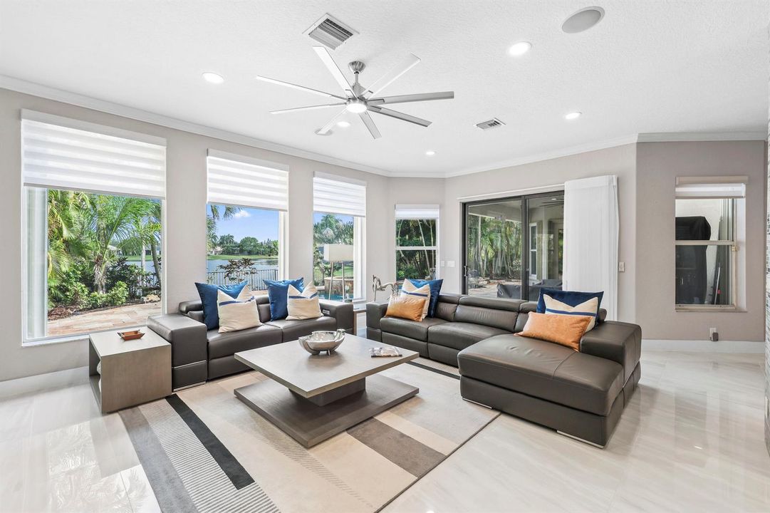 10980 Northwest 69th Pl - 30.jpg-FULL