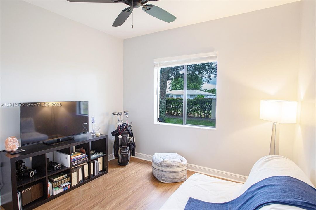 For Rent: $2,500 (2 beds, 2 baths, 1551 Square Feet)