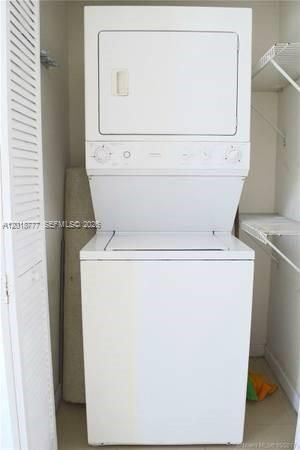 Activo con contrato: $2,600 (1 camas, 1 baños, 693 Pies cuadrados)