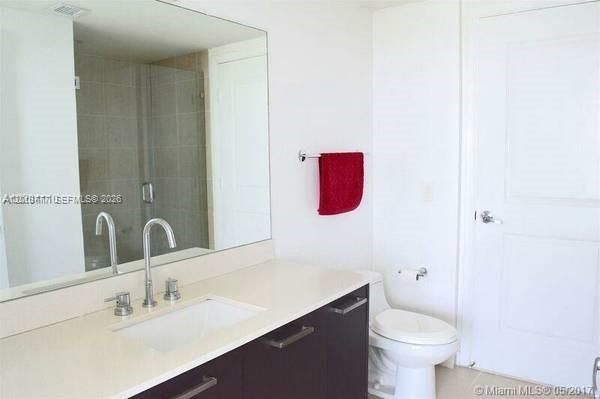 Activo con contrato: $2,600 (1 camas, 1 baños, 693 Pies cuadrados)
