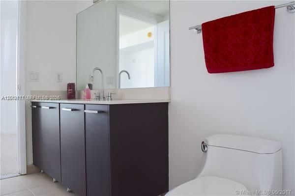 Activo con contrato: $2,600 (1 camas, 1 baños, 693 Pies cuadrados)