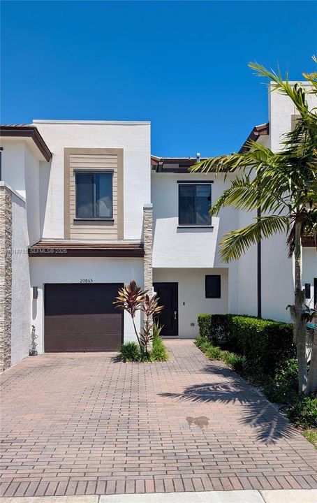 For Sale: $735,000 (3 beds, 2 baths, 1378 Square Feet)