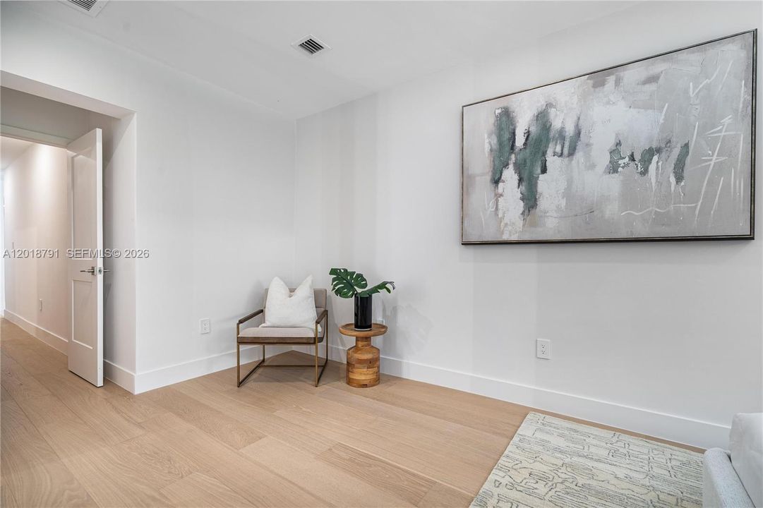 For Sale: $2,900,000 (3 beds, 4 baths, 2163 Square Feet)