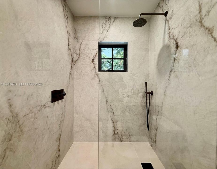 For Sale: $2,900,000 (3 beds, 4 baths, 2163 Square Feet)
