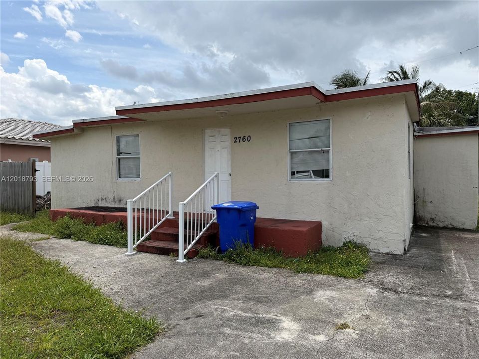 For Sale: $195,000 (3 beds, 2 baths, 1188 Square Feet)