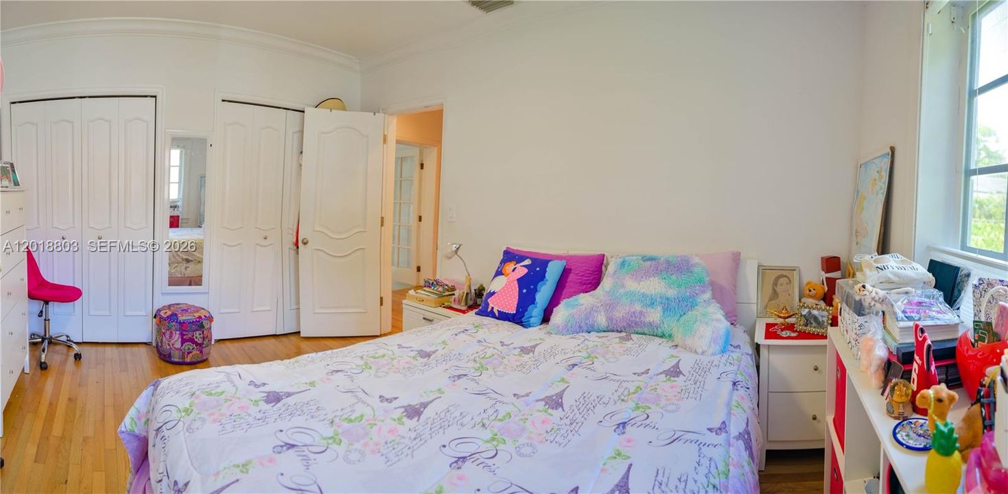В аренду: $12,500 (4 спален, 3 ванн, 3016 Квадратных фут)