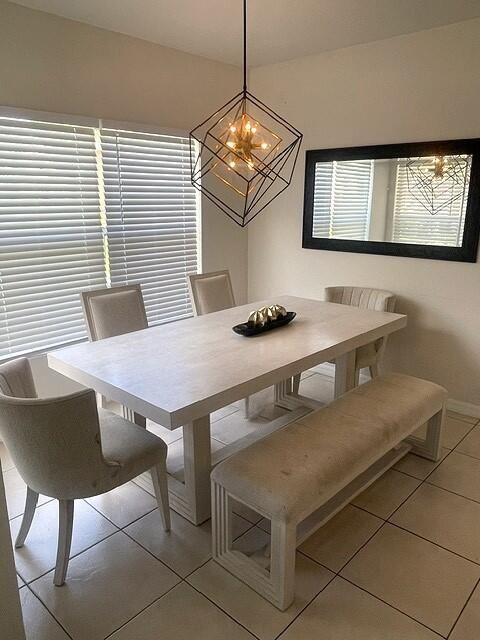 717 diningroom