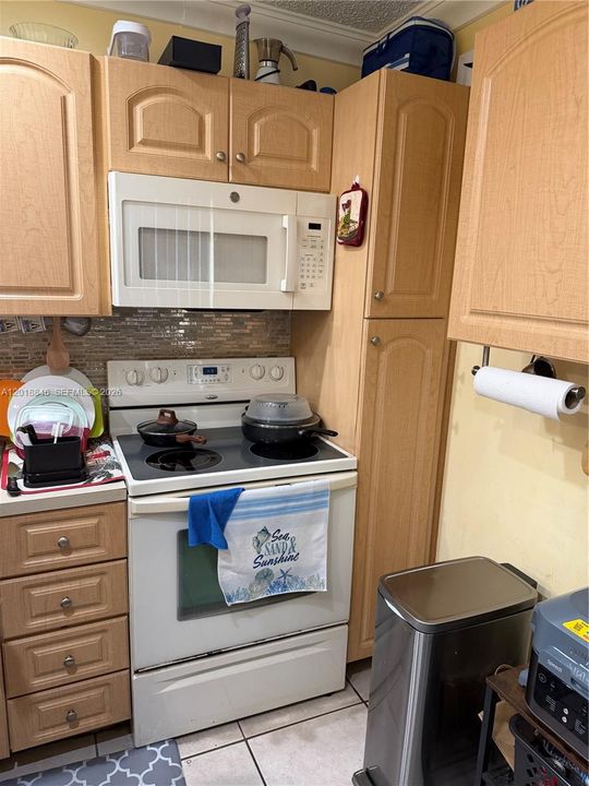 En Venta: $218,995 (1 camas, 1 baños, 750 Pies cuadrados)