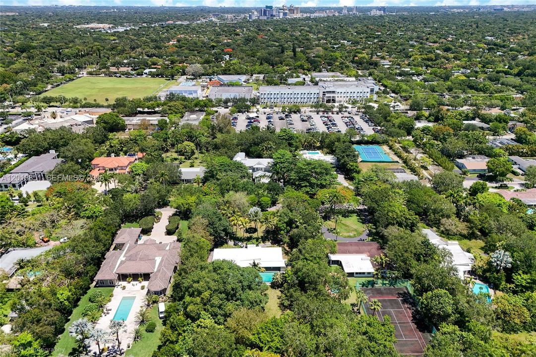Active With Contract: $2,350,000 (3 beds, 3 baths, 1921 Square Feet)