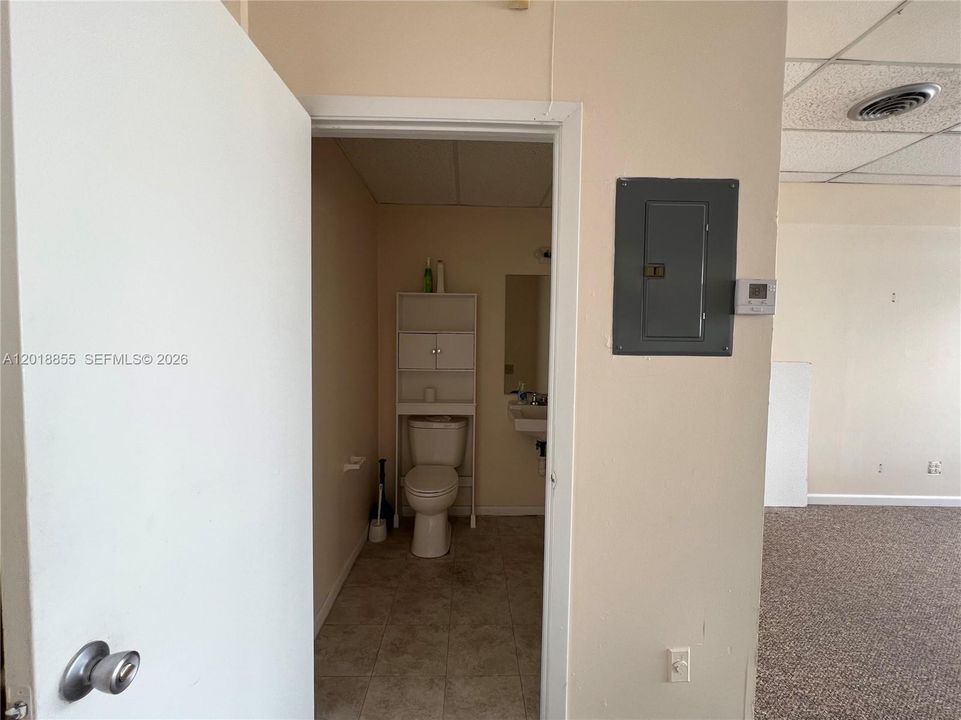 For Rent: $6,900 (0 beds, 0 baths, 0 Square Feet)