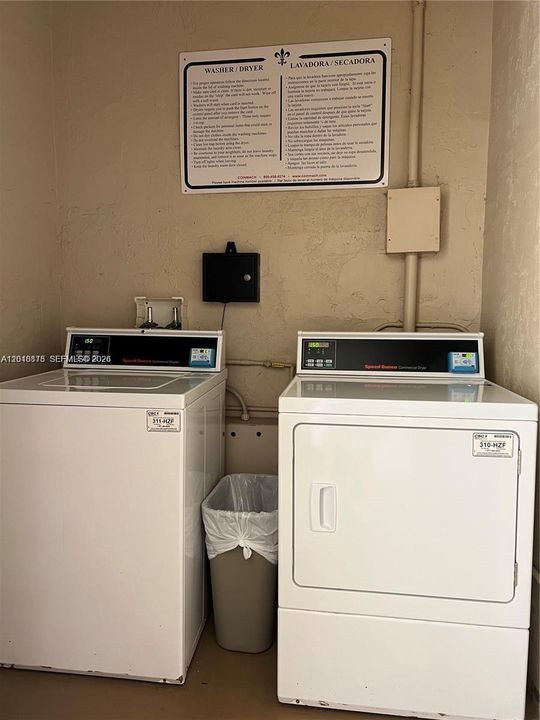 For Rent: $1,850 (1 beds, 1 baths, 715 Square Feet)