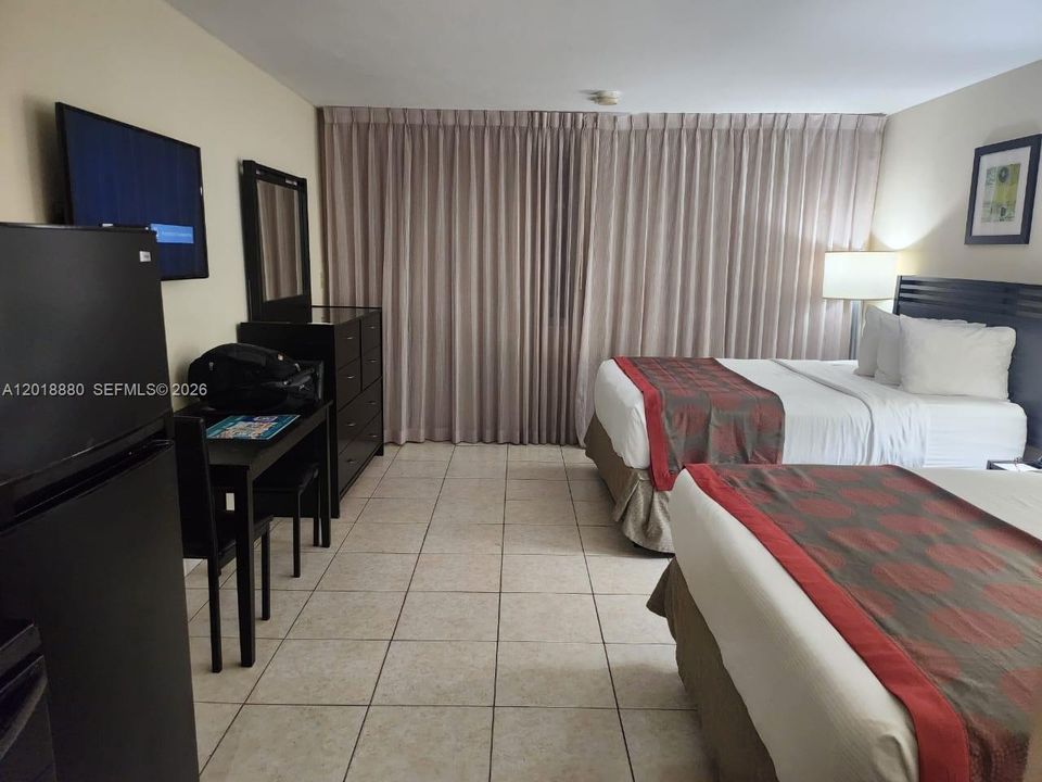 For Sale: $115,000 (0 beds, 1 baths, 360 Square Feet)