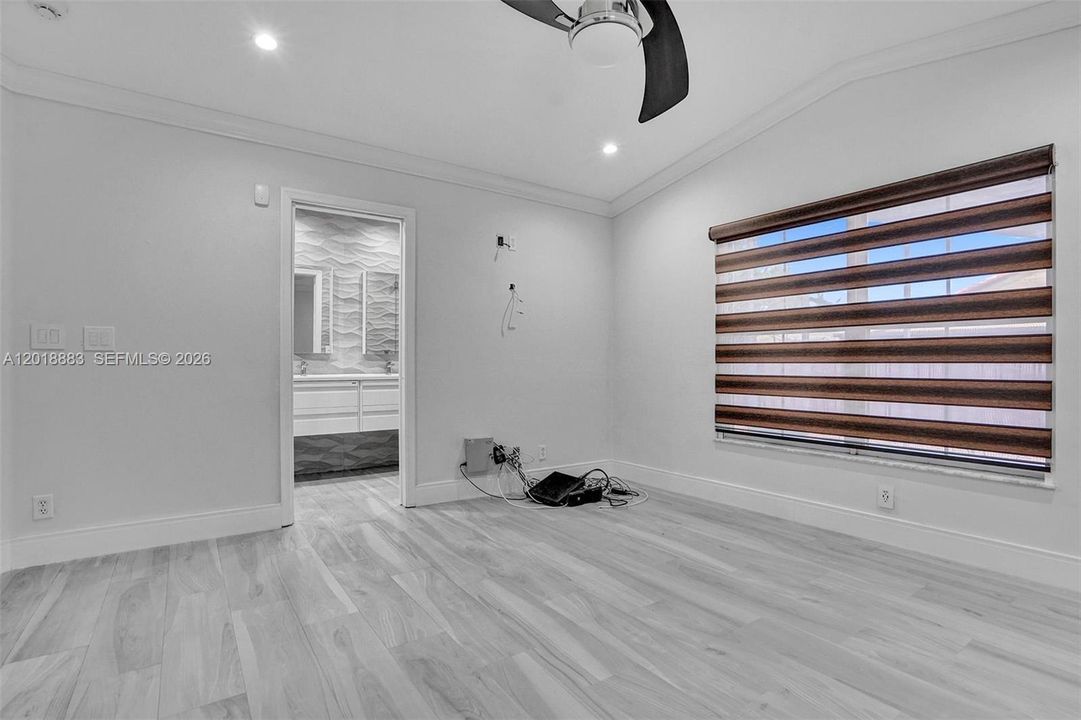 For Sale: $630,000 (4 beds, 2 baths, 1667 Square Feet)