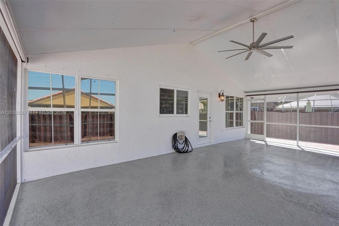 For Sale: $630,000 (4 beds, 2 baths, 1667 Square Feet)