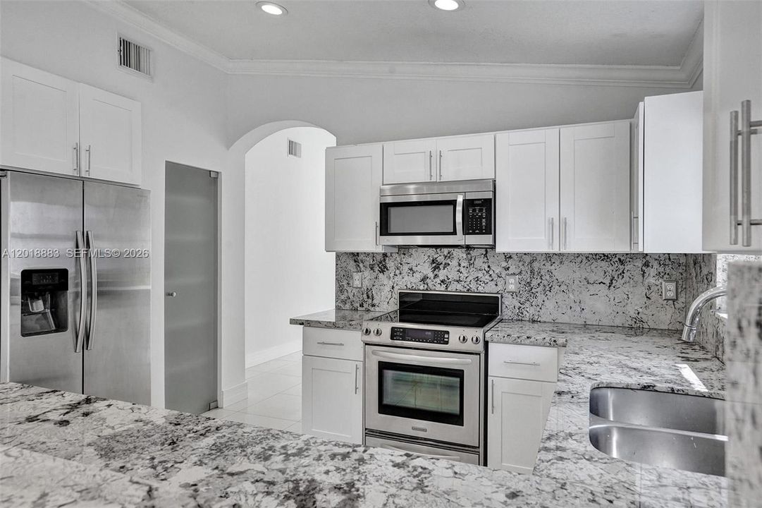 For Sale: $630,000 (4 beds, 2 baths, 1667 Square Feet)