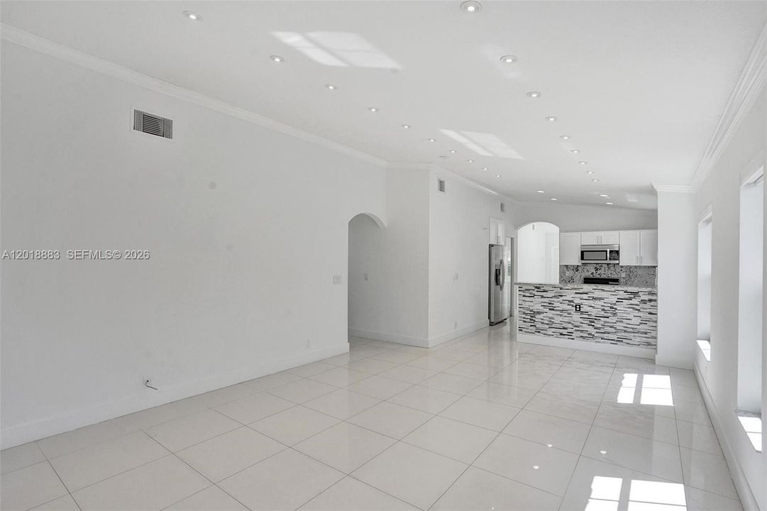 For Sale: $630,000 (4 beds, 2 baths, 1667 Square Feet)
