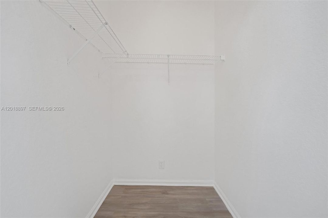 En Renta: $7,990 (4 camas, 3 baños, 3176 Pies cuadrados)