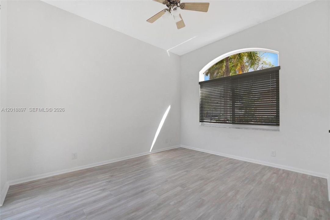 En Renta: $7,990 (4 camas, 3 baños, 3176 Pies cuadrados)