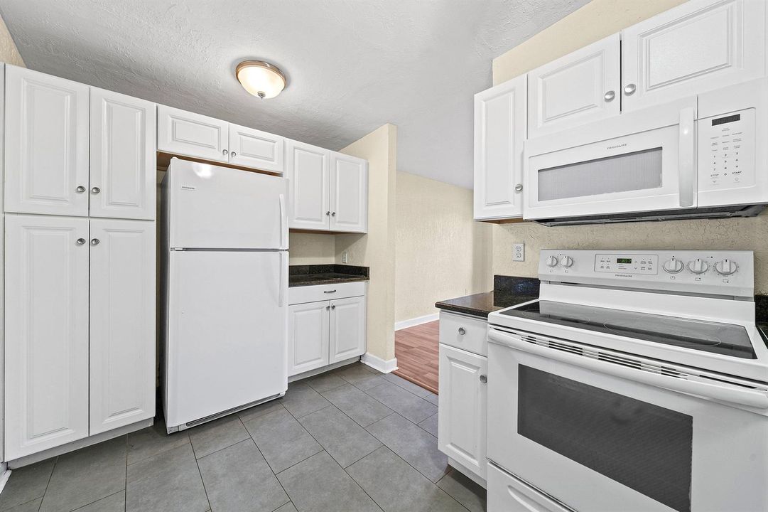 010-11674BalsamDrive-RoyalPalmBeach-FL-3