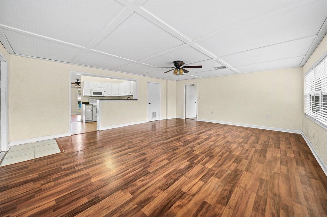 012-11674BalsamDrive-RoyalPalmBeach-FL-3
