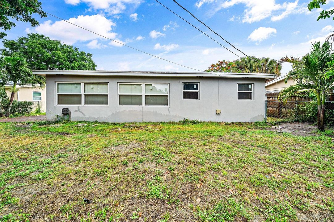 022-11674BalsamDrive-RoyalPalmBeach-FL-3