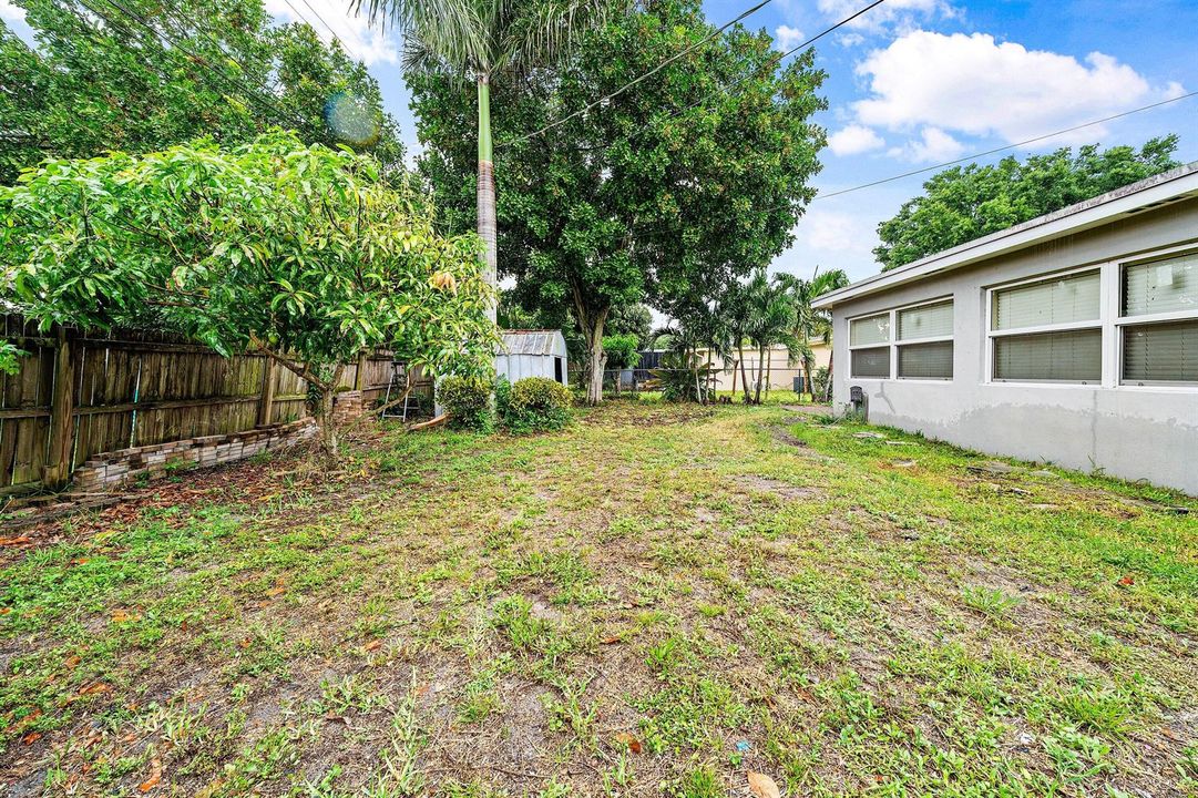 025-11674BalsamDrive-RoyalPalmBeach-FL-3