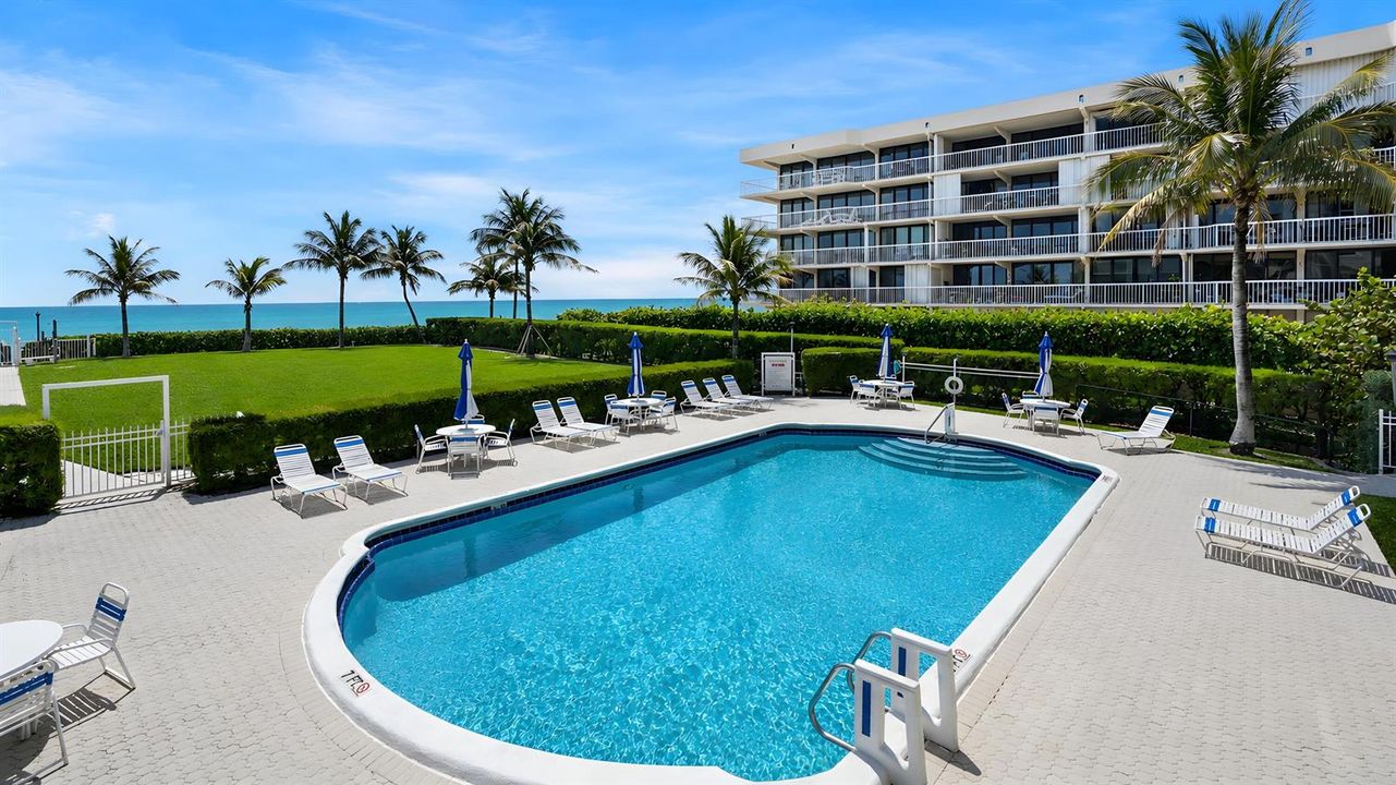 Heated Oceanfront Pool