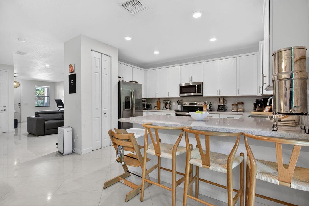Dining Room/Kitchen