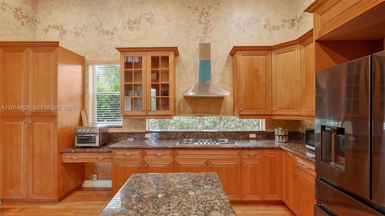 For Rent: $14,000 (5 beds, 4 baths, 5500 Square Feet)