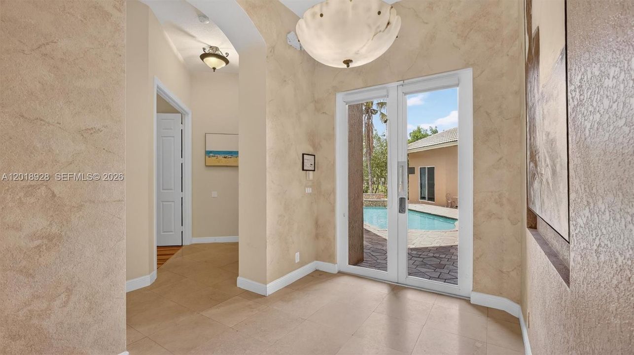 For Rent: $14,000 (5 beds, 4 baths, 5500 Square Feet)