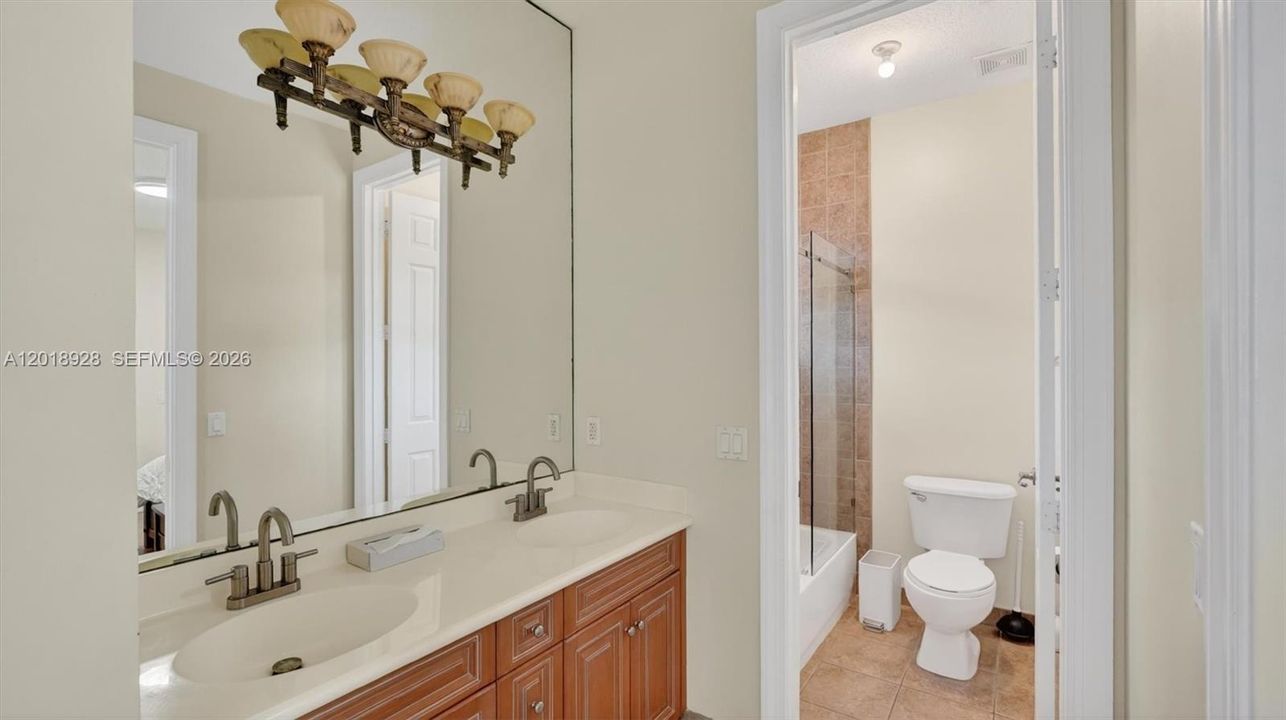 For Rent: $14,000 (5 beds, 4 baths, 5500 Square Feet)