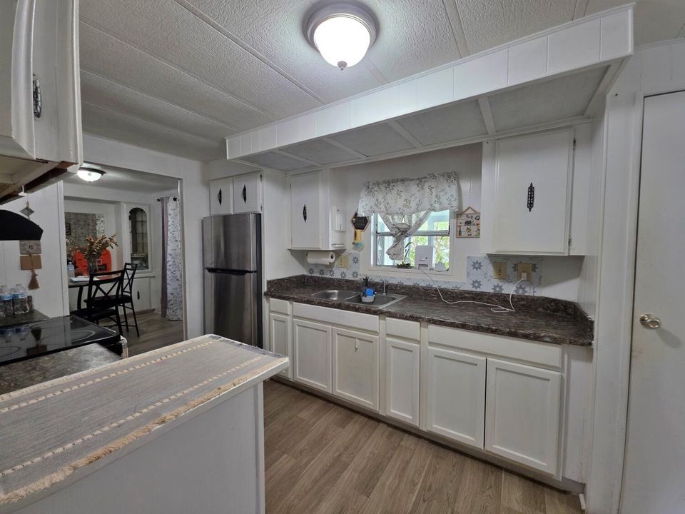 kitchen2