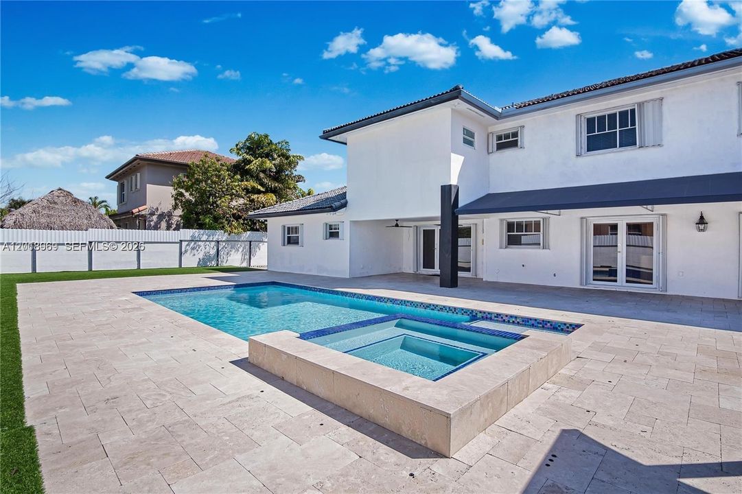 Recently Rented: $6,000 (5 beds, 4 baths, 3028 Square Feet)
