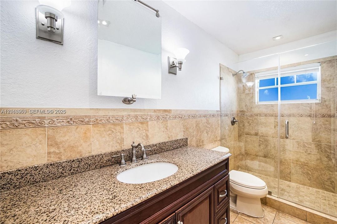 Recently Rented: $6,000 (5 beds, 4 baths, 3028 Square Feet)