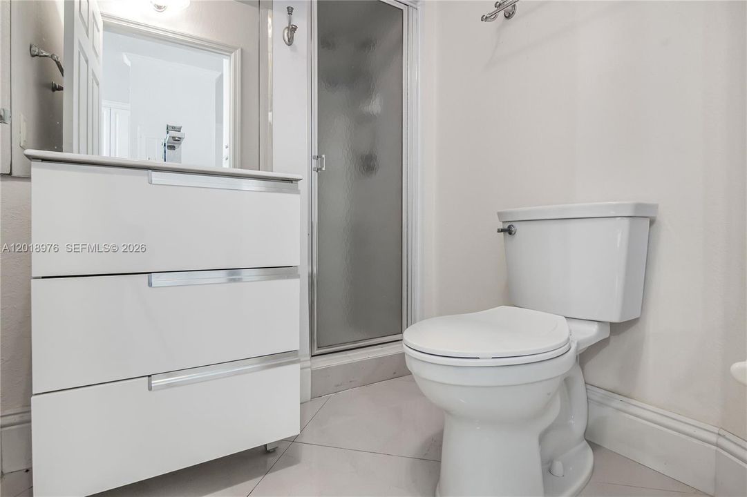 На продажу: $638,000 (3 спален, 3 ванн, 1446 Квадратных фут)