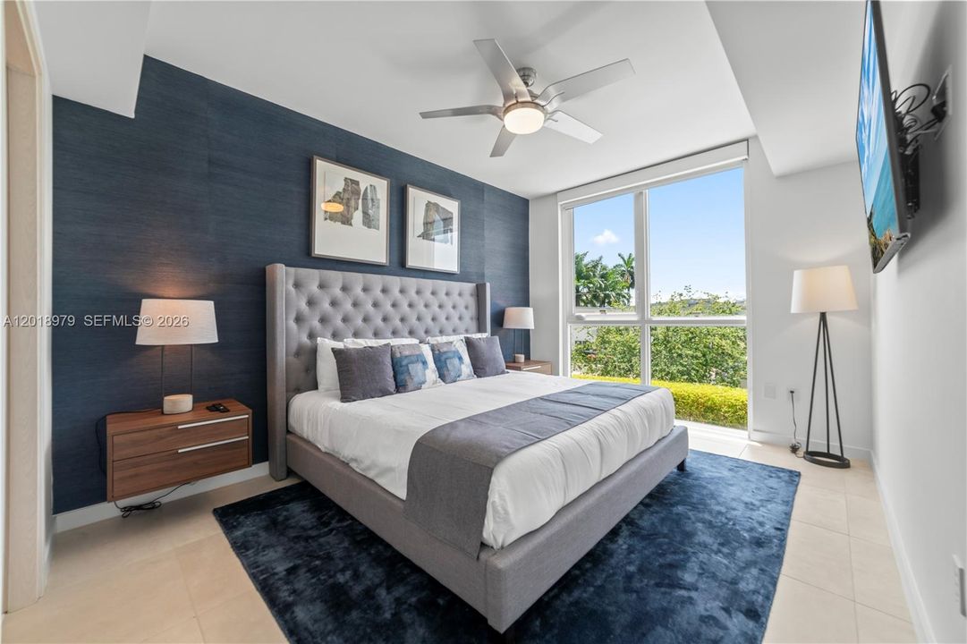 For Rent: $11,500 (2 beds, 3 baths, 1636 Square Feet)