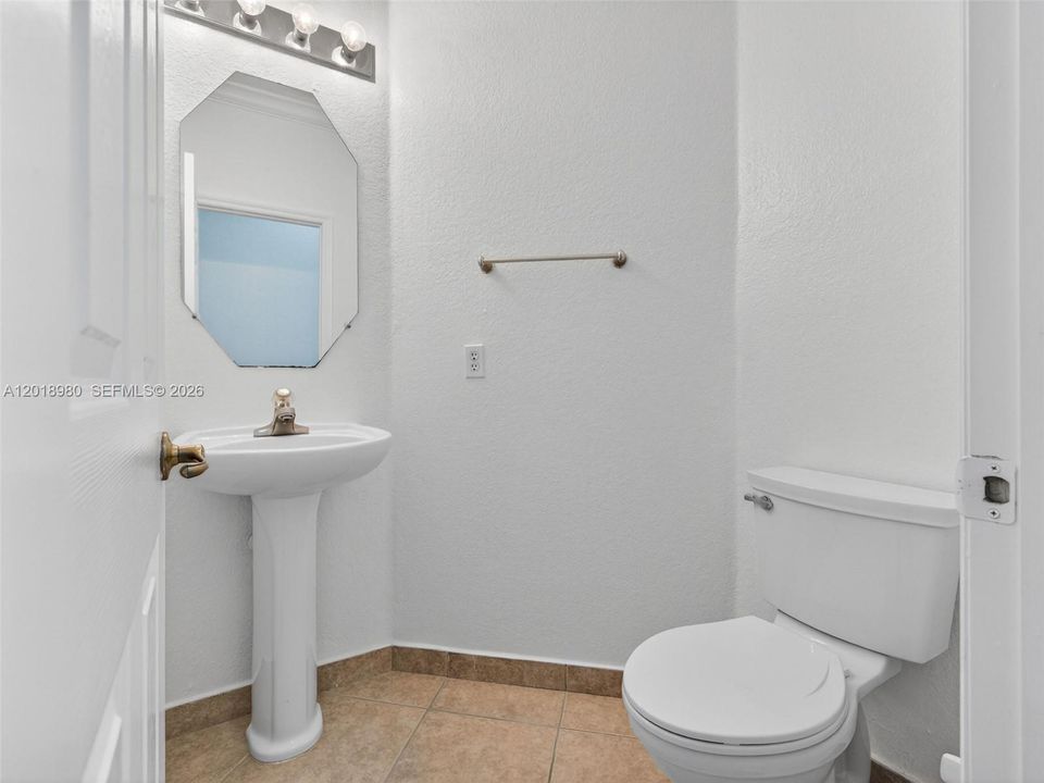 En Renta: $3,200 (3 camas, 2 baños, 1491 Pies cuadrados)