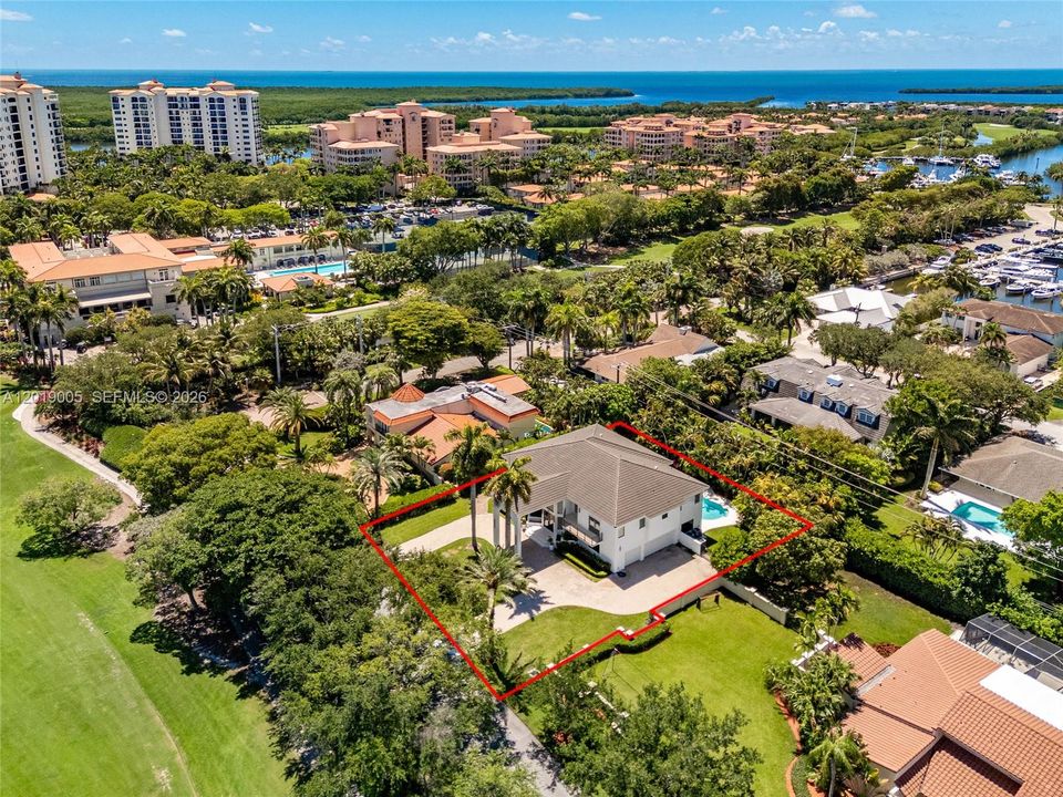 For Sale: $3,495,000 (5 beds, 4 baths, 4675 Square Feet)